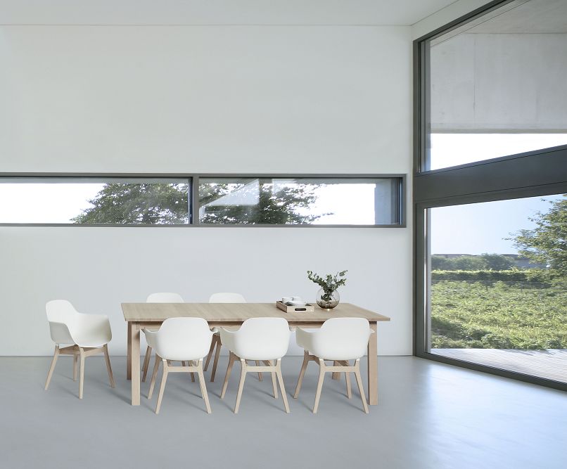 AC3 křeslo od Andersen Furniture se skvěle hodí k jídelnímu stolu nebo do zasedací místnosti