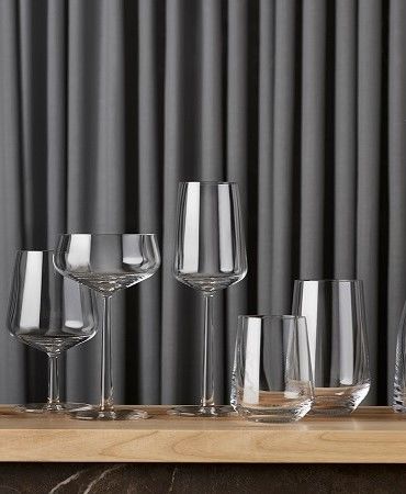 Iittala Essence - série nápojového skla od Alfredo Häberli